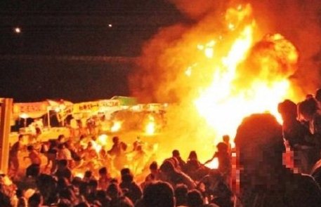 屋台の油かかり5歳女児が背中などに大やけど　10人が重軽傷　福岡・北九州市