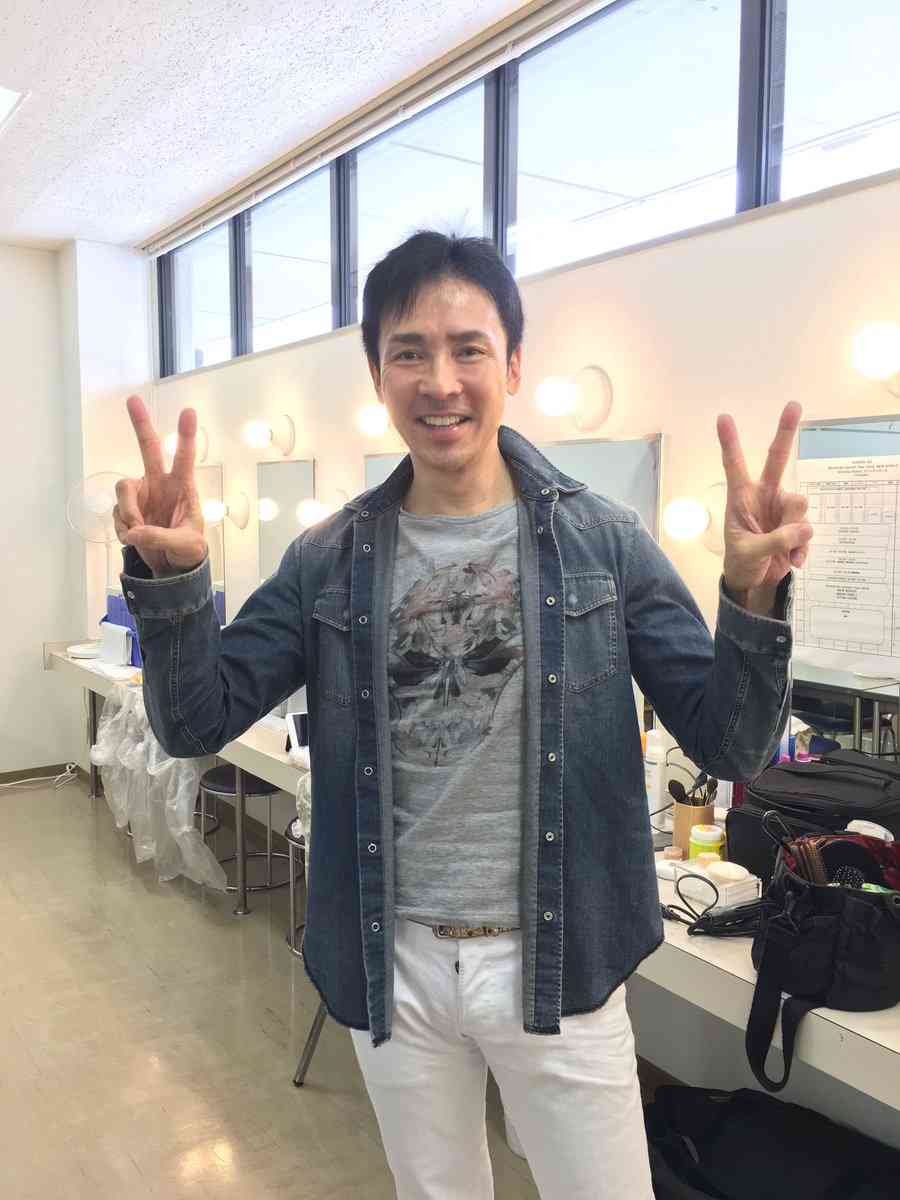 変なTシャツ画像ください！