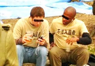 変なTシャツ画像ください！