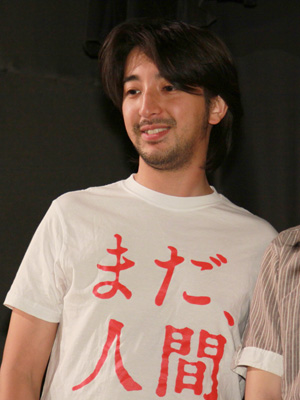 変なTシャツ画像ください！