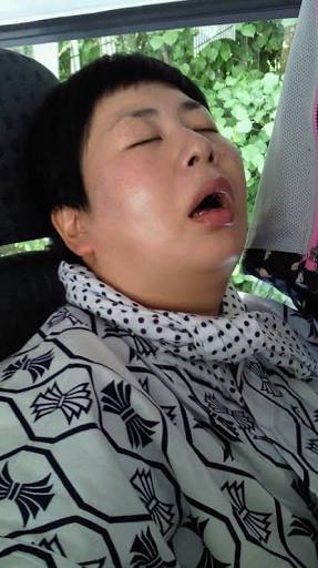芸能人の寝顔を貼っていくトピ