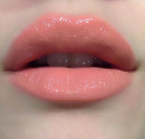 理想の唇の形ってどんな形ですか?