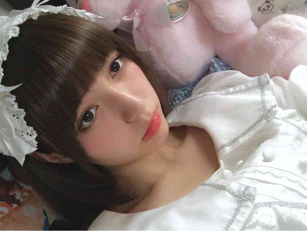 お人形さんみたいな顔の芸能人
