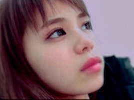 お人形さんみたいな顔の芸能人