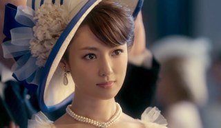 お人形さんみたいな顔の芸能人