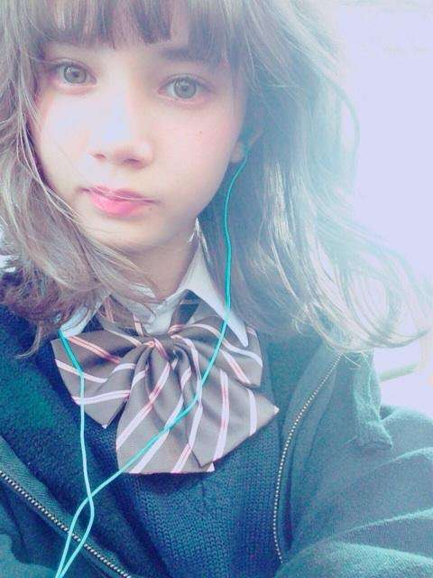 お人形さんみたいな顔の芸能人