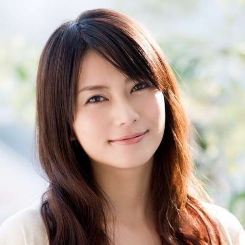 お人形さんみたいな顔の芸能人