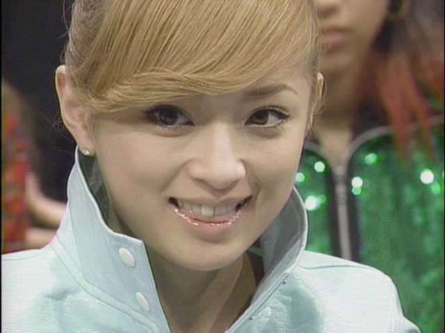 お人形さんみたいな顔の芸能人