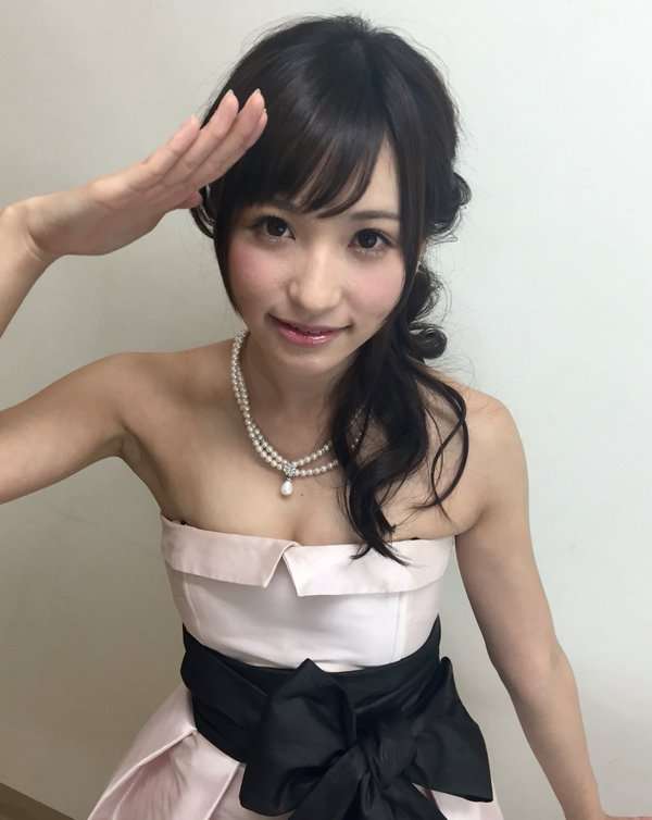 お人形さんみたいな顔の芸能人