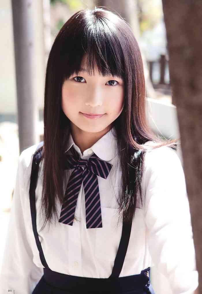 お人形さんみたいな顔の芸能人
