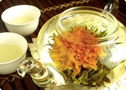 三代目JSB登坂広臣と熱愛報道のローラ、配慮に欠けた行動でファン離れが加速