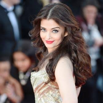 三代目JSB登坂広臣と熱愛報道のローラ、配慮に欠けた行動でファン離れが加速