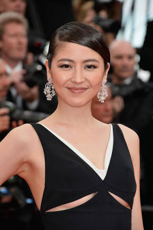 アラサー以上女性芸能人のドレスアップ画像