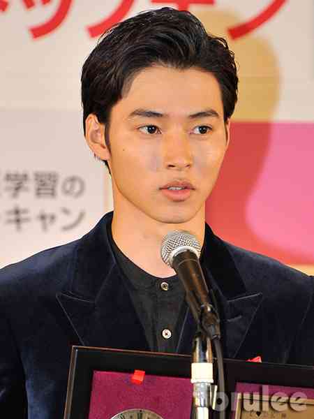 好き嫌い分かれる顔だなと思う芸能人