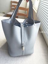 ブランドバッグ持ってますか？