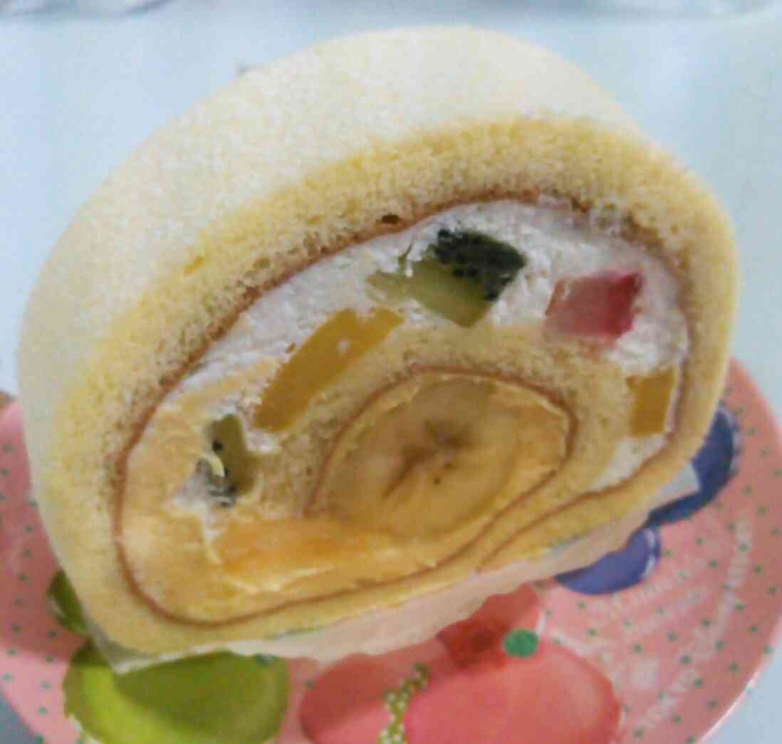 ロールケーキが好きな人