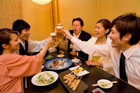 相席居酒屋行ったことある人ー!