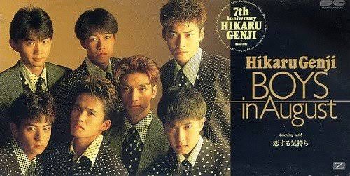 ジャニーズのシングルジャケットをガンガン貼るトピ