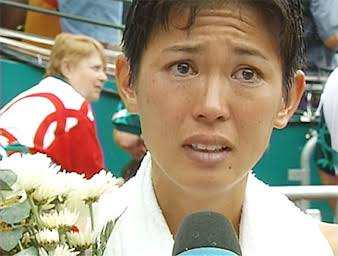 自分自身を褒め称えるトピ