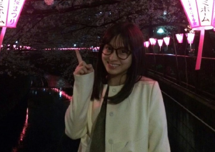 “天使すぎる花嫁”橋本環奈、結婚マガジン表紙でウエディング姿