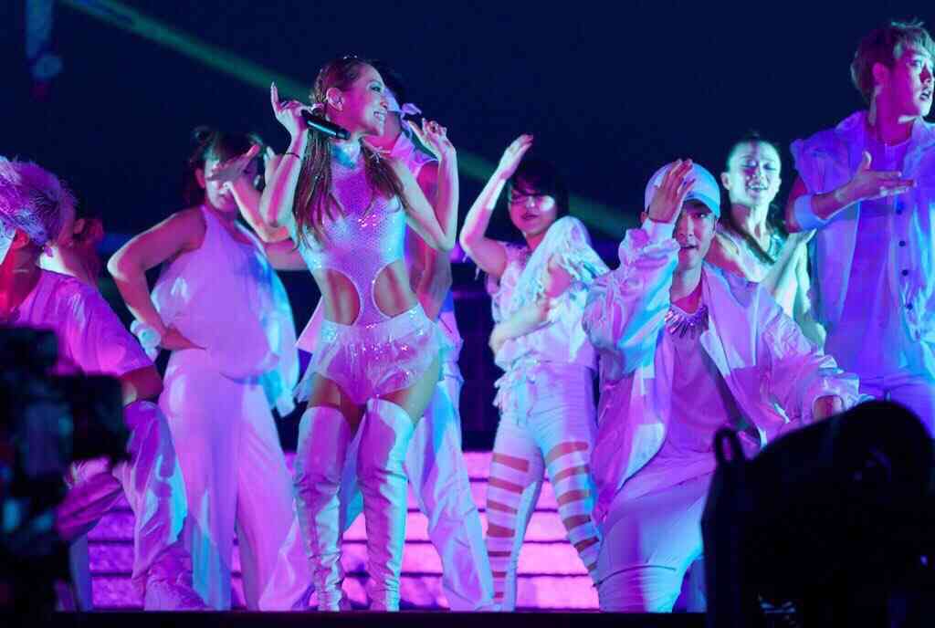 【a-nation】浜崎あゆみ、トップバッターを飾る…倖田來未、AAAらも出演