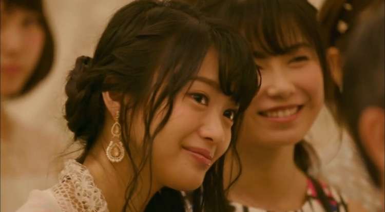 HKT48指原莉乃＆平成ノブシコブシ吉村崇、AKB48新曲MVで挙式＆披露宴 誓いのキスも!?
