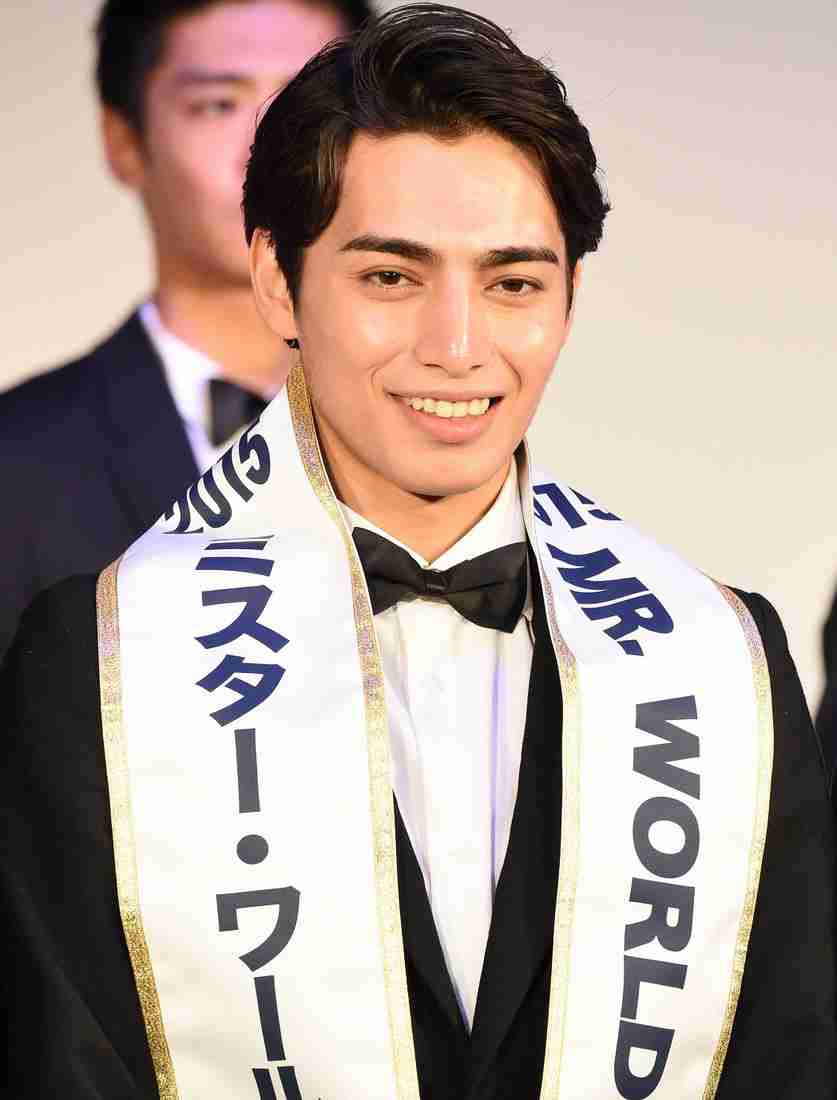 歯並びキレイな人の写真見せてください