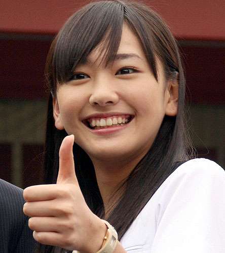 歯並びキレイな人の写真見せてください