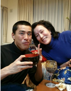 高畑淳子が高畑裕太容疑者と接見に前橋署に入る「申し訳ございません」