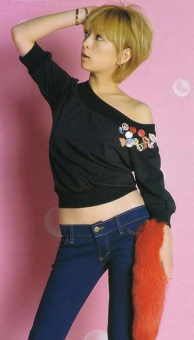 浜崎あゆみ、トレーニング風景公開 美ボディに熱視線「こんな体型になりたい」