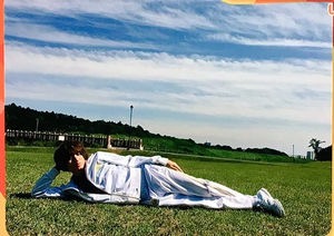 山本美月、実写「ピーチガール」の制服ショット公開で期待の声続々