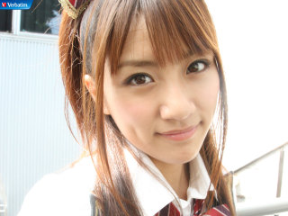 【画像一挙公開!】高橋みなみ ラジオ生放送に「57日間、毎回違う服を着てきています!」