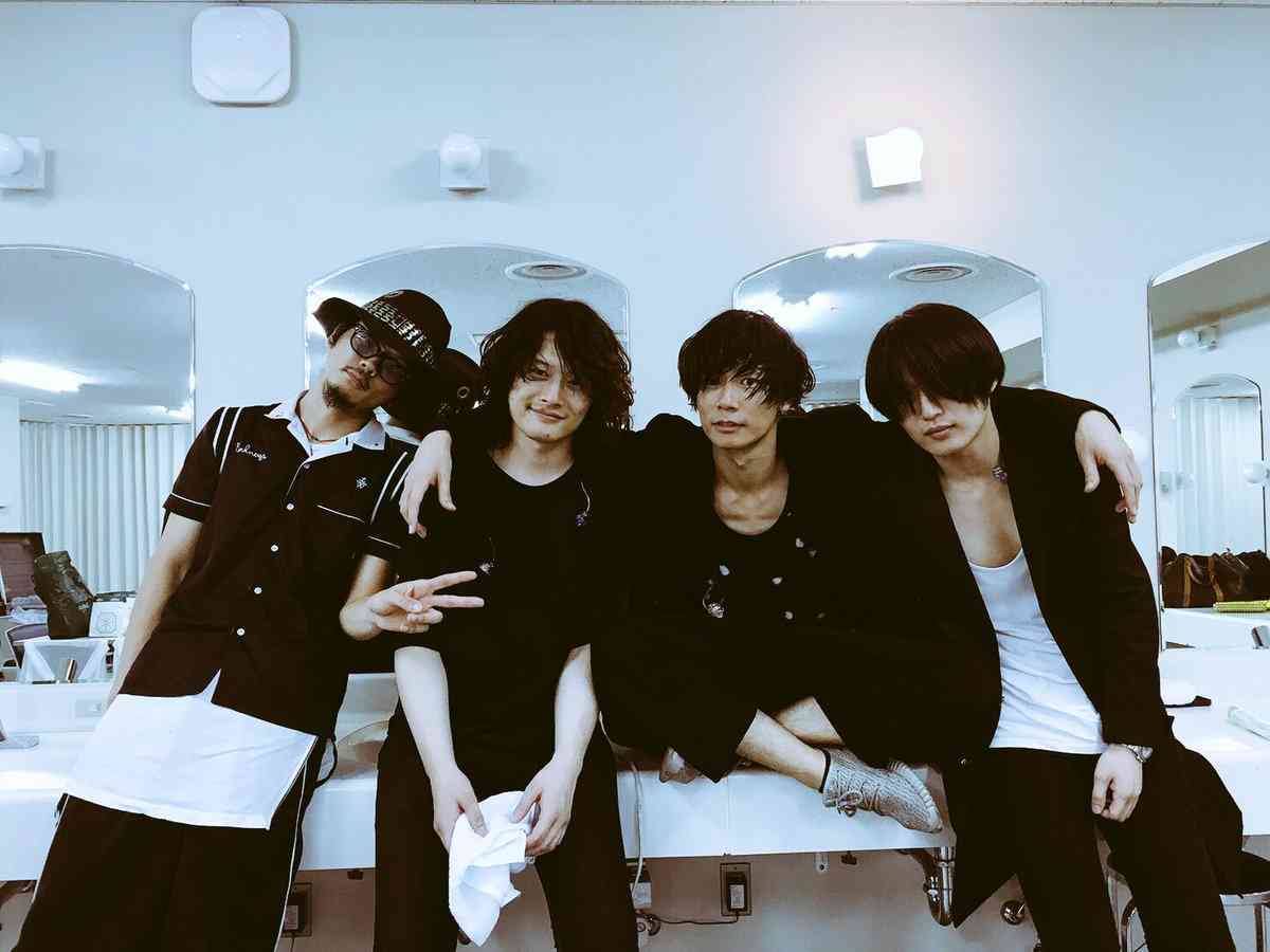 バンド好きな人!!