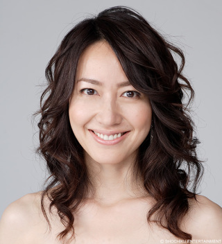 「北川景子みたい！」波瑠が封印した「茶髪ロング＆ギャルメイク」を女性が称賛