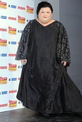 中山美穂、竜星涼と23歳差濃厚ラブシーン「調教のしがいがありました」