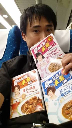 高須克弥院長が乃木坂とAKBメンバーの顔を辛辣に評価する