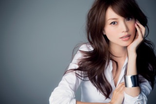 業界人が目撃して「笑えないほど変貌した」女性芸能人3名とは?