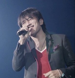 大好きな芸能人のとっておきの写真下さい！