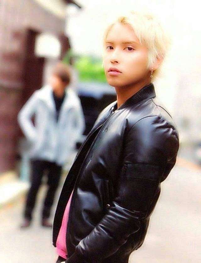 大好きな芸能人のとっておきの写真下さい！
