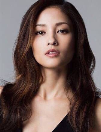 好きなハーフの芸能人は誰ですか?