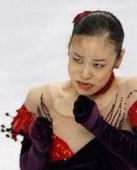キム・ヨナが日本の芸能界デビューを狙って大整形手術