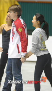 キム・ヨナが日本の芸能界デビューを狙って大整形手術