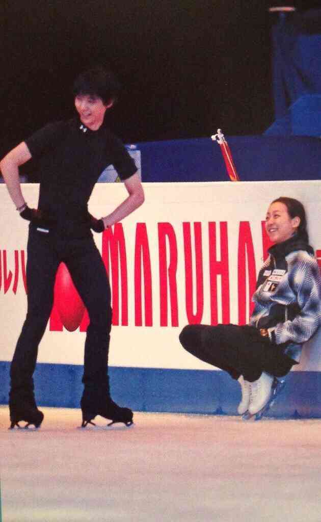 キム・ヨナが日本の芸能界デビューを狙って大整形手術