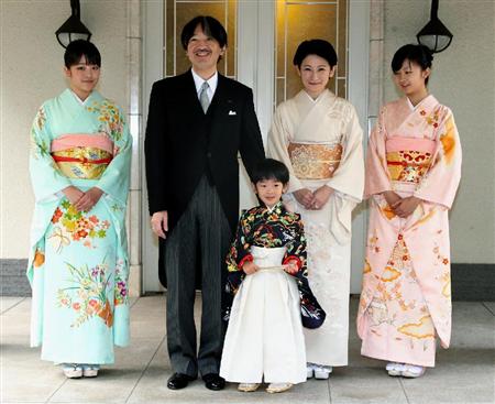 キム・ヨナが日本の芸能界デビューを狙って大整形手術