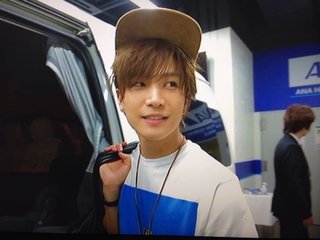 キャップを被った芸能人の画像を集めるトピ