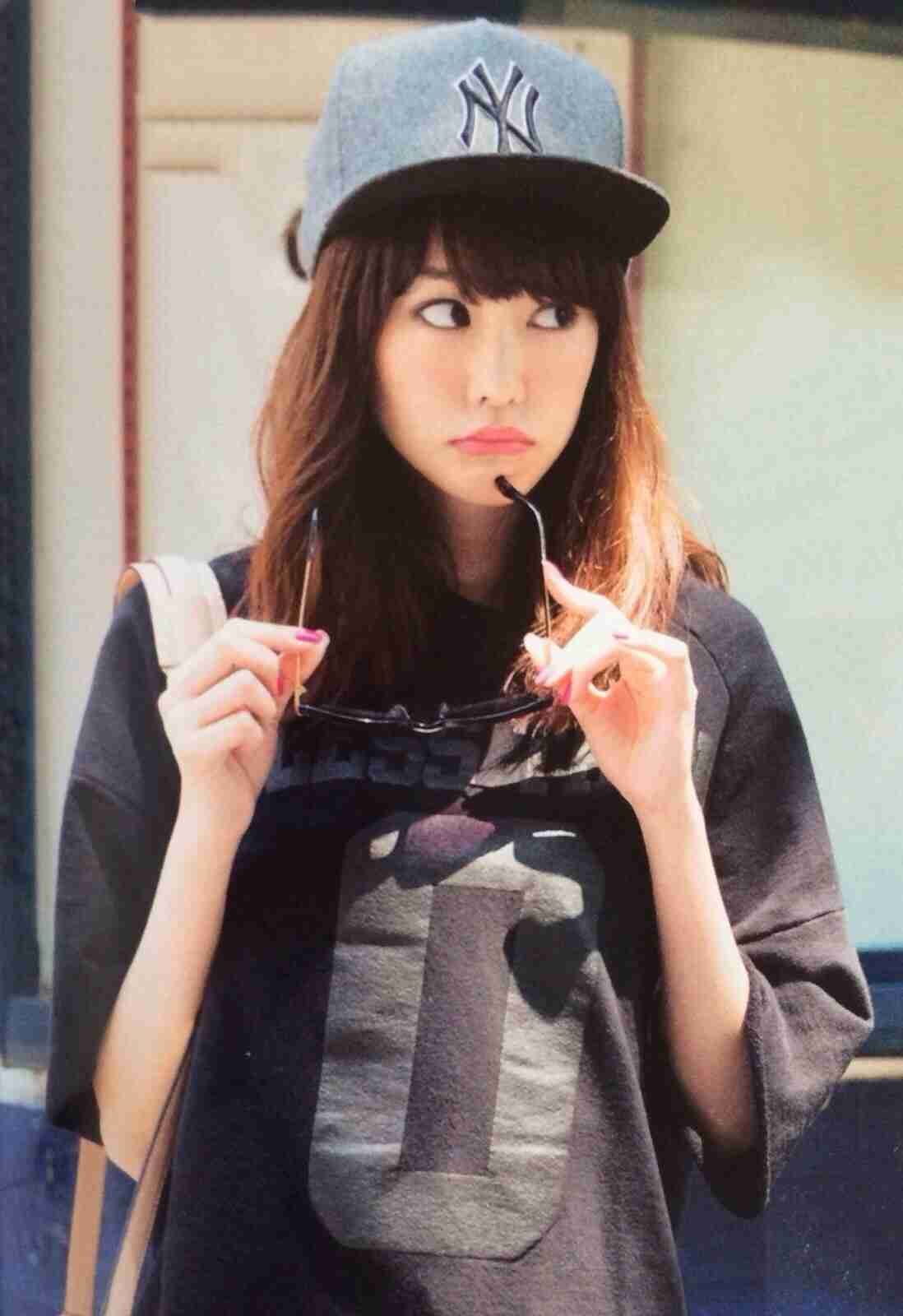 キャップを被った芸能人の画像を集めるトピ