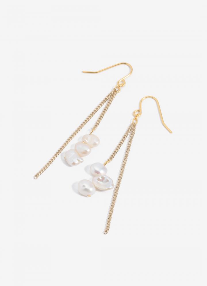 30代のピアス