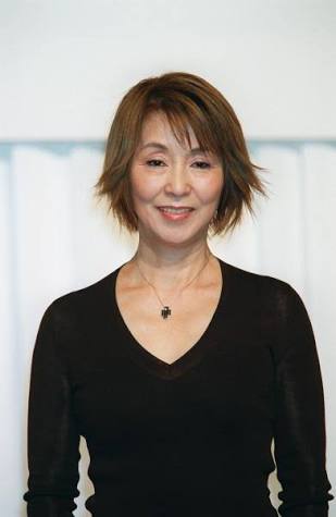 目の奥が笑ってないと感じる有名人