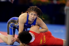 スポーツ選手のヘアスタイルを貼るトピ