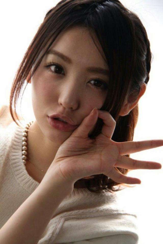 高須克弥院長、指原莉乃などモテる“ちょいブス”顔は「タレ目、広いおでこ、下膨れ」
